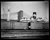 aftertaste refrigeration image Waterfront from Pier 19, East River. August 12, 1936. Museum of the City of New York Photography Collection.Photo by Berenice Abbott.
