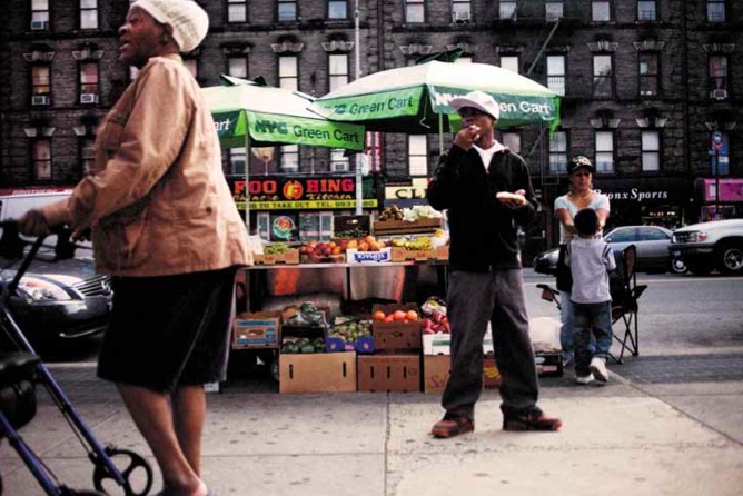 Photograph courtsey: Gabriele Stabile, Untitled (From the series: Street Smart), 2009, courtesy of the Artist and Aperture Foundation