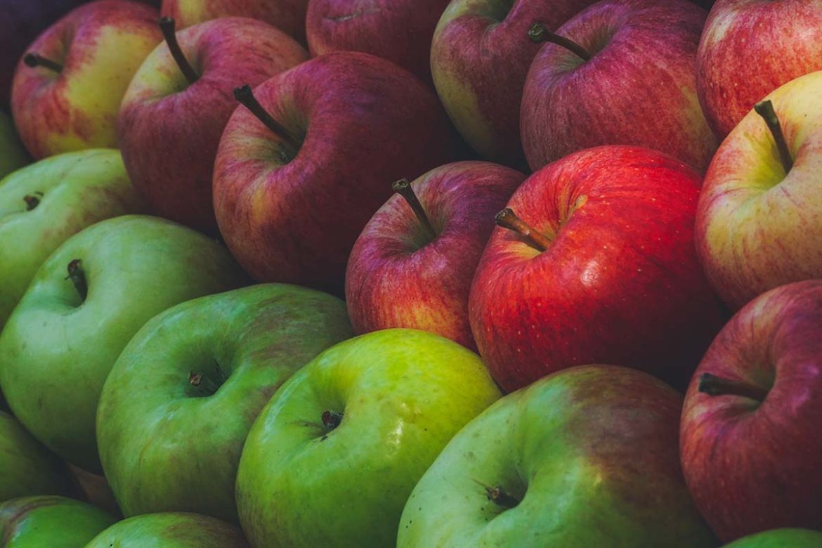 variety of apples