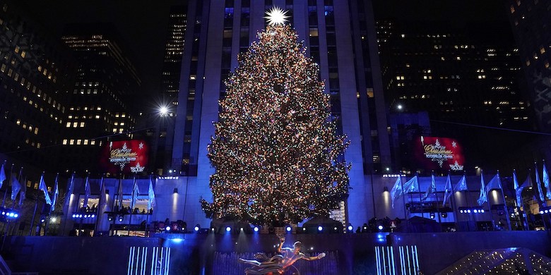 Where To Eat Near The Rockefeller Center Christmas Tree Edible Manhattan