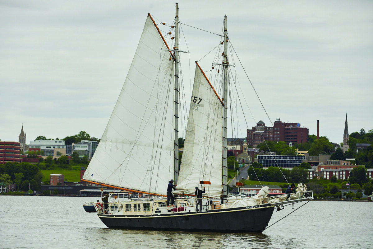 schooner Apollonia